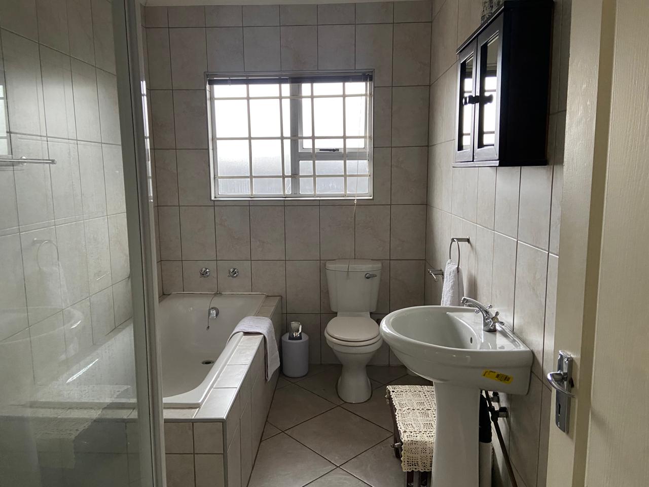 To Let 4 Bedroom Property for Rent in Universitas Free State